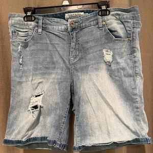 Distressed shorts